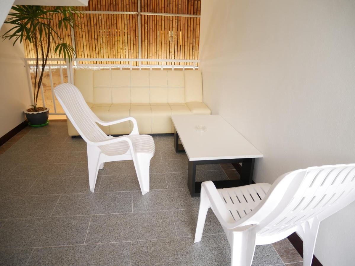 Sabaidee Mansion&Hotel Ko Lanta エクステリア 写真